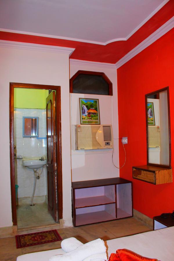 Hotel Venus International New Delhi Eksteriør billede